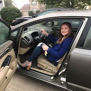 Meet your Posher, Charlyn